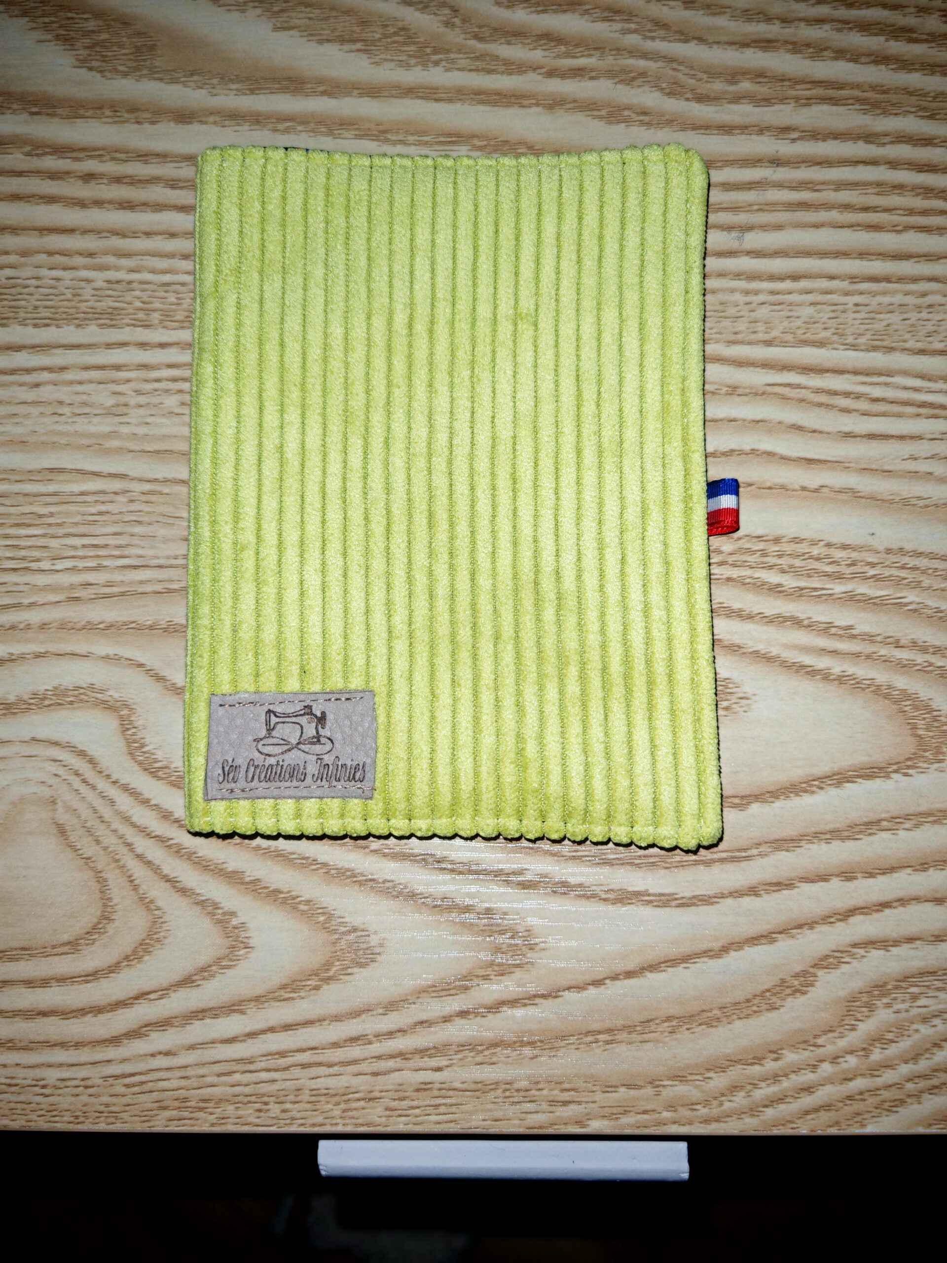 Étui passeport — Velours côtelé – Image 4