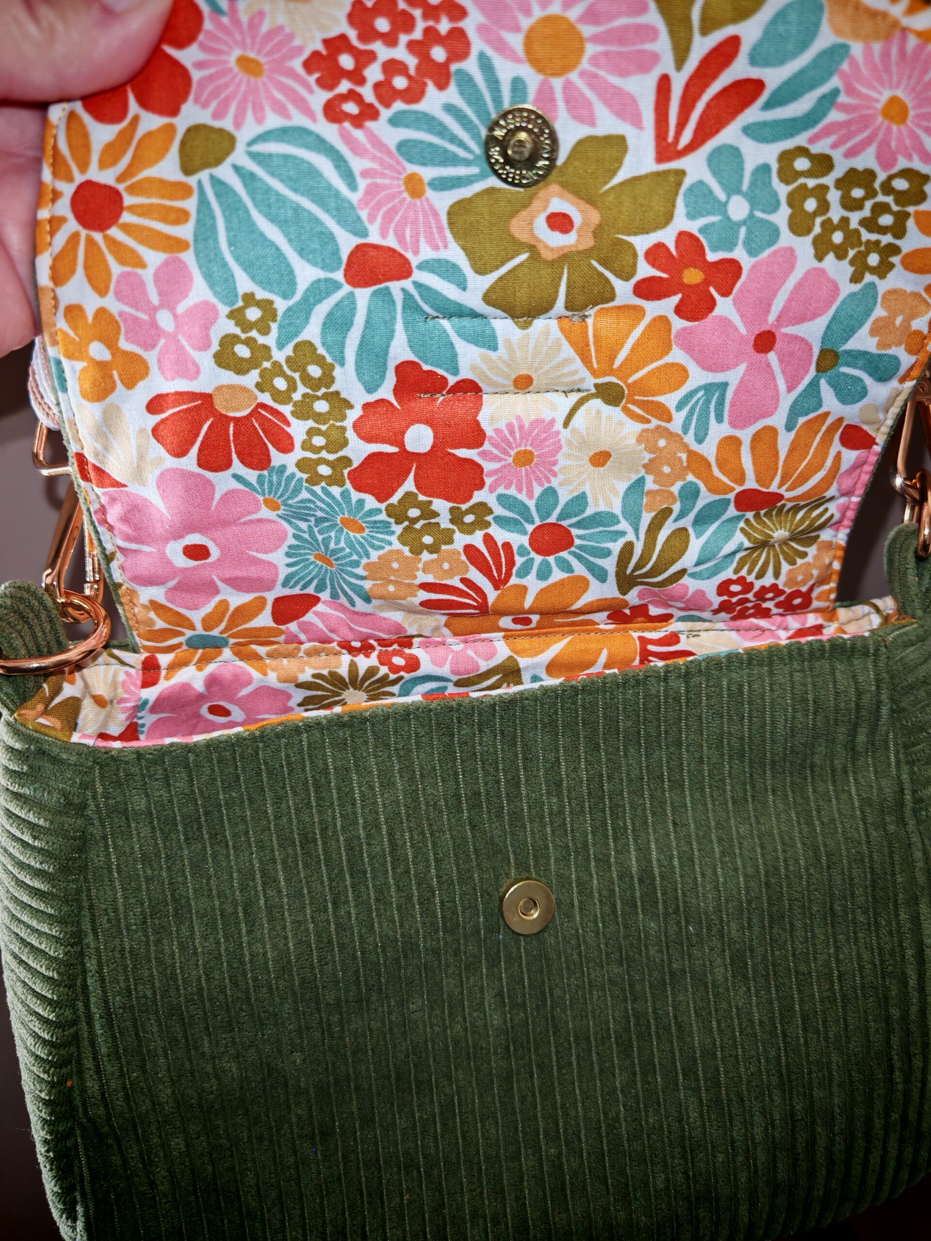 Sac à main — Velours Kaki – Image 4