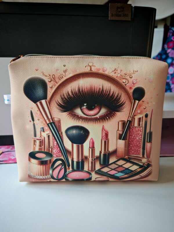 Trousse à maquillage — Regard & dos Komodo
