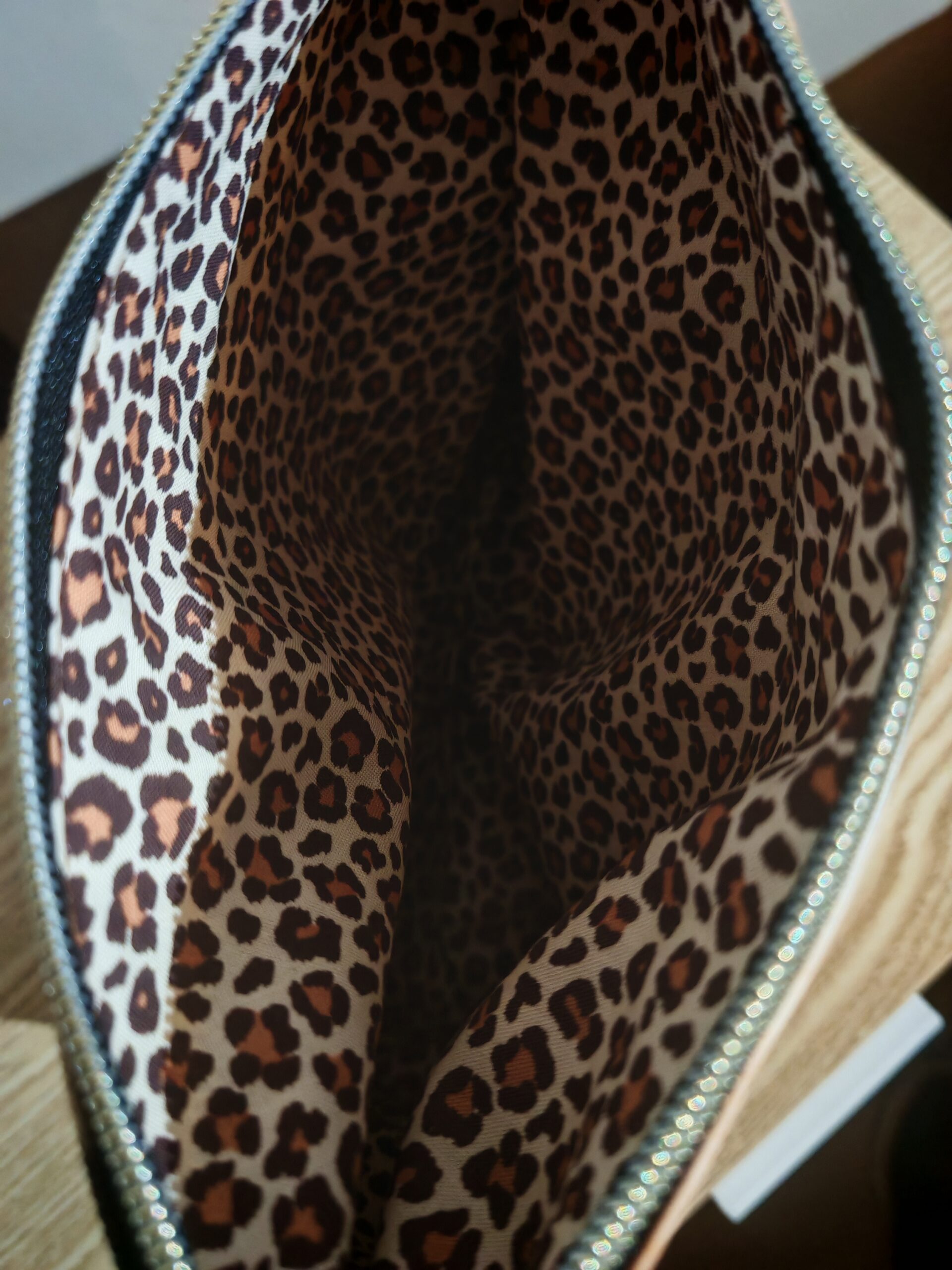 Trousse de toilette — Corset & Léopard – Image 2