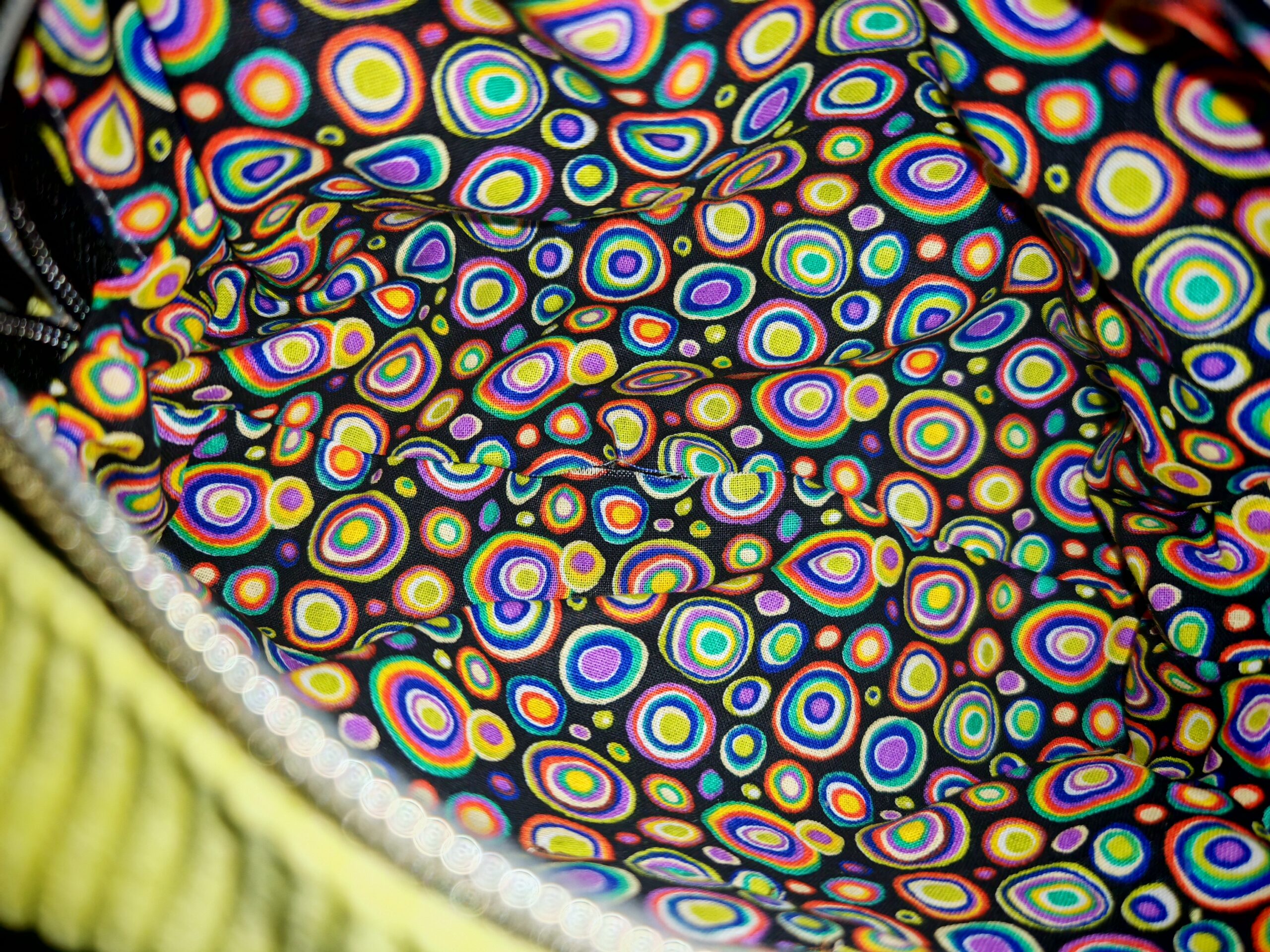 Trousse de maquillage — Velours côtelé (Petit format) – Image 2