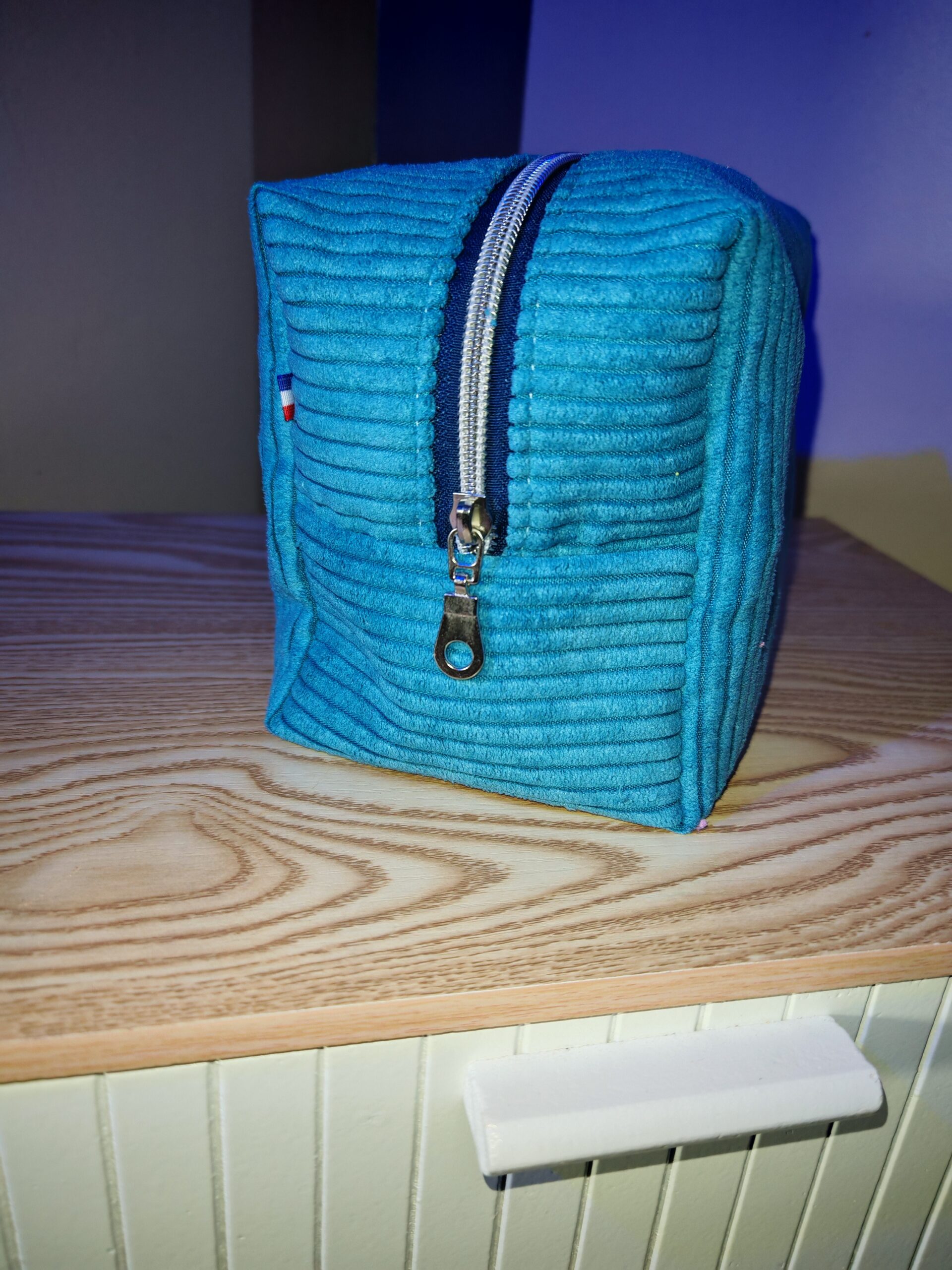Trousse de maquillage — Velours côtelé (Format moyen) – Image 5