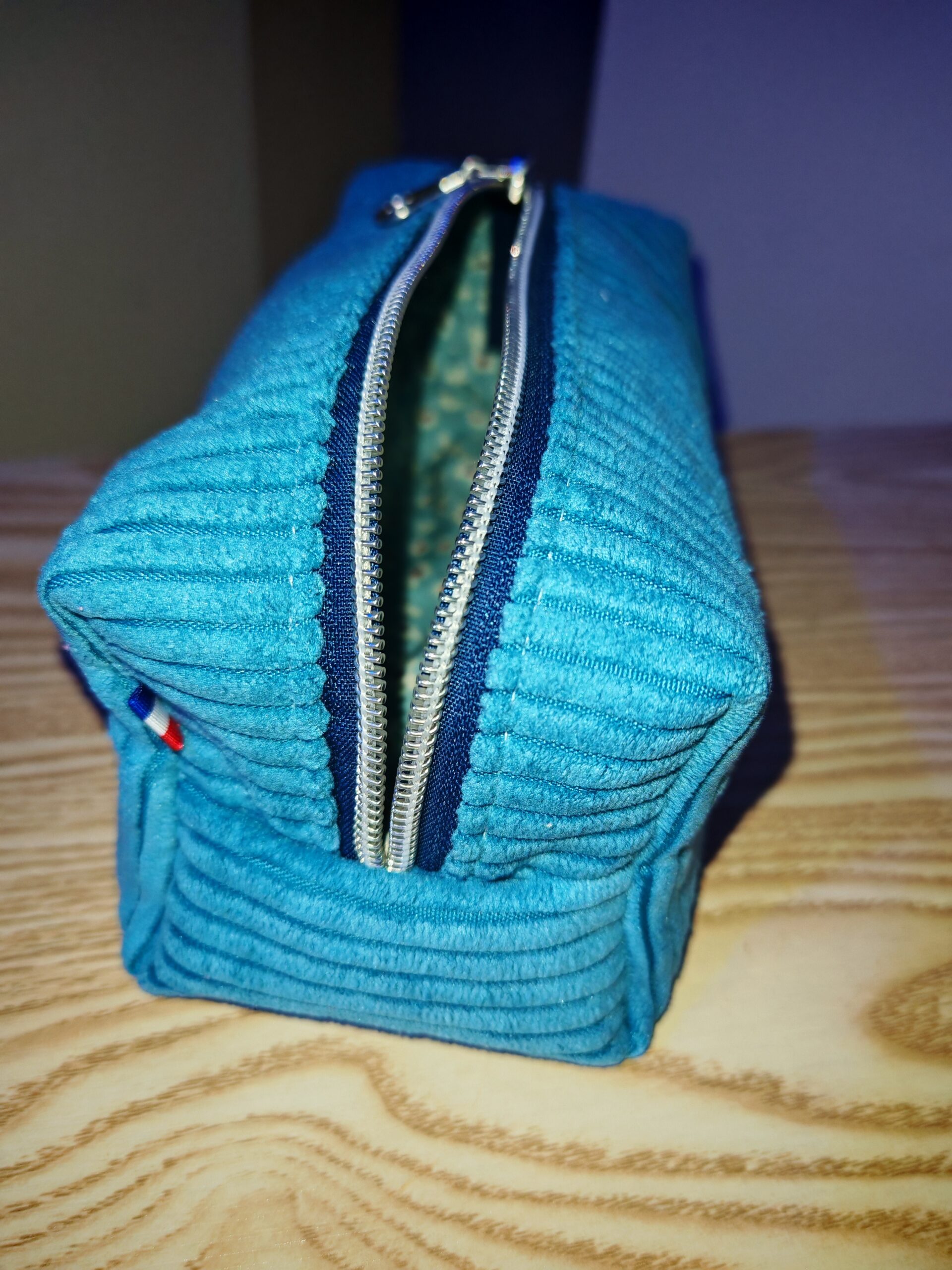 Trousse de maquillage — Velours côtelé (Petit format) – Image 6