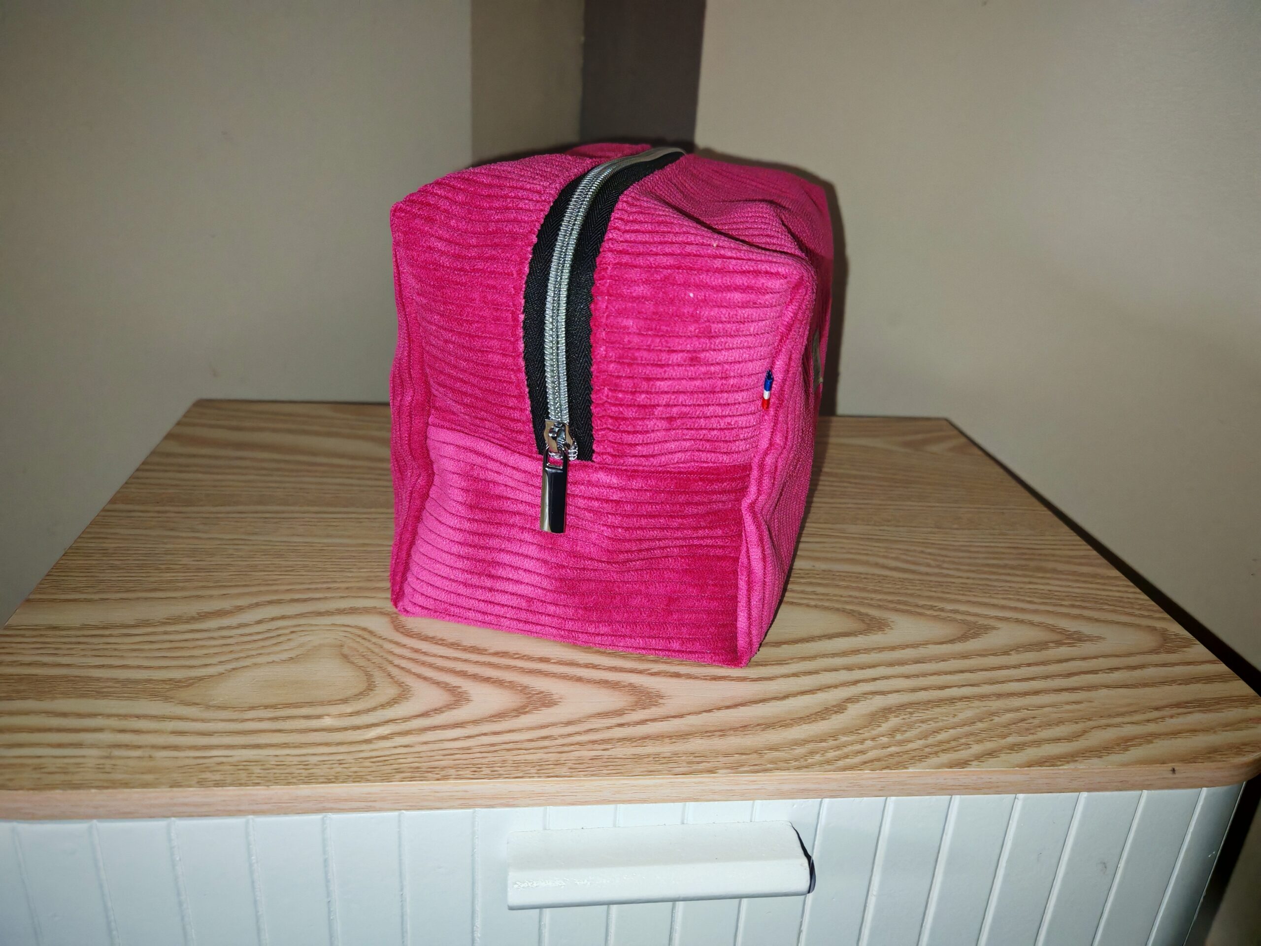 Trousse de maquillage — Velours côtelé (Format moyen) – Image 8