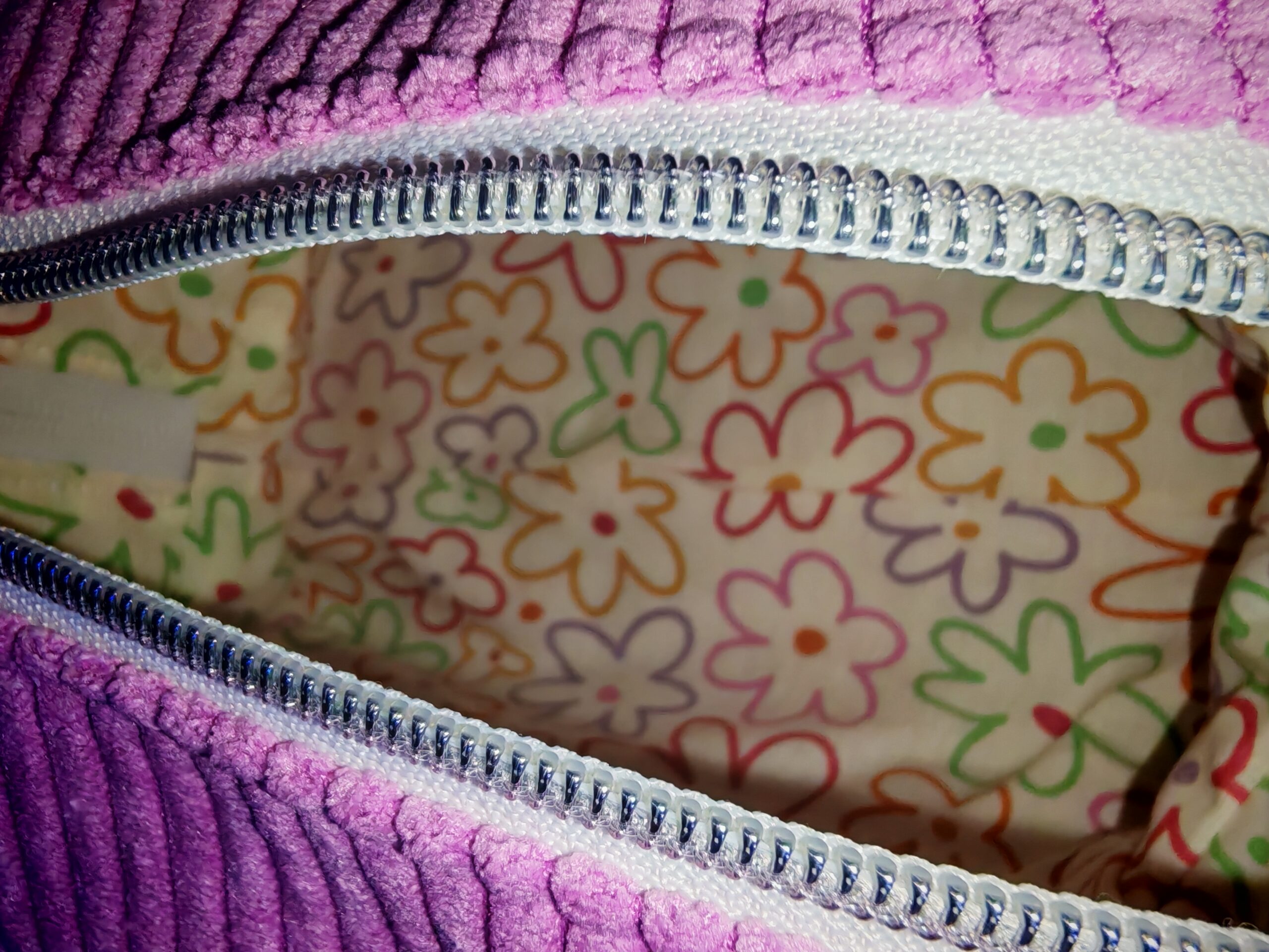 Trousse de maquillage — Velours côtelé (Format moyen) – Image 10