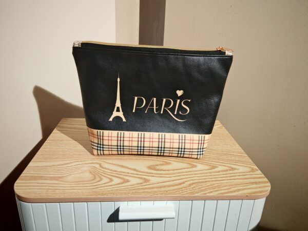 Trousse de toilette — Paris Mon Amour