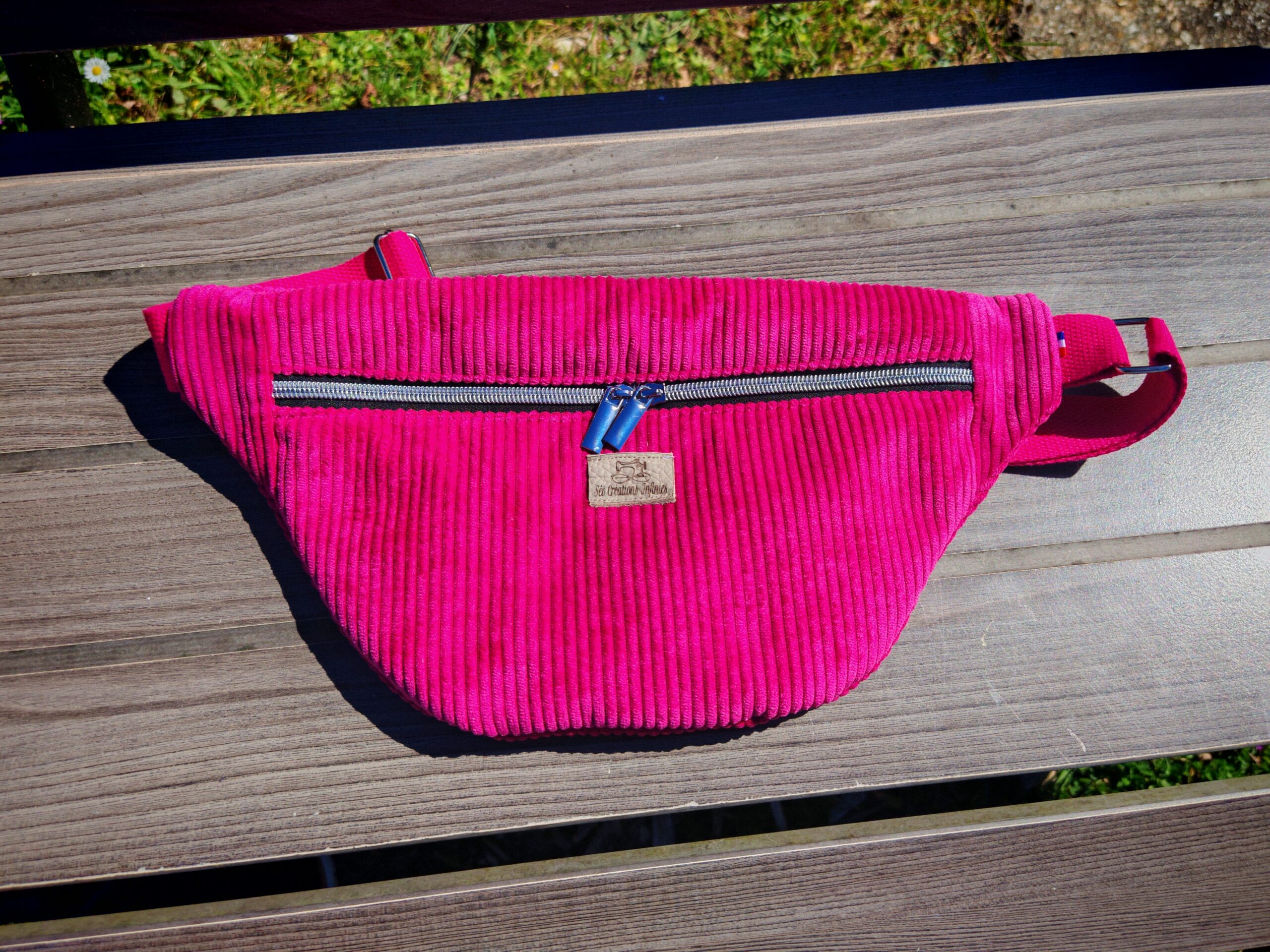 Sac banane — Velours fuchsia