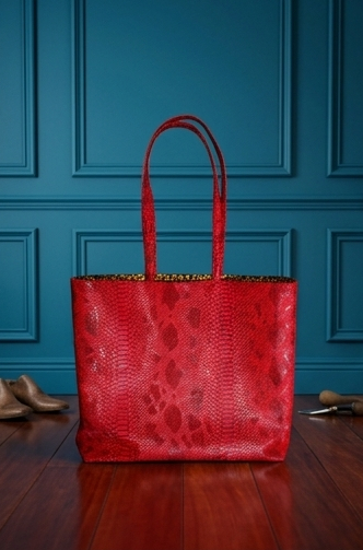 Sac cabas — Simili reptile rouge & doublure léopard – Image 2